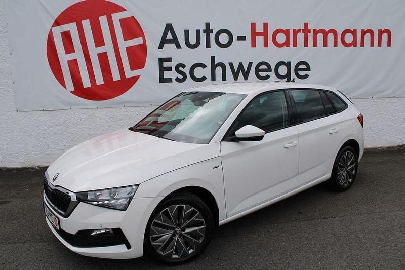 Candyweiß Gebraucht 2022 Skoda Scala Business Line Kleinwagen | 19.580 € (Guter Preis) - Bild 1/4
