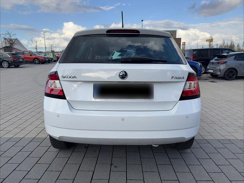 Gebraucht Skoda Fabia Drive 110 PS (80 kW) 2017 Weiß Kleinwagen