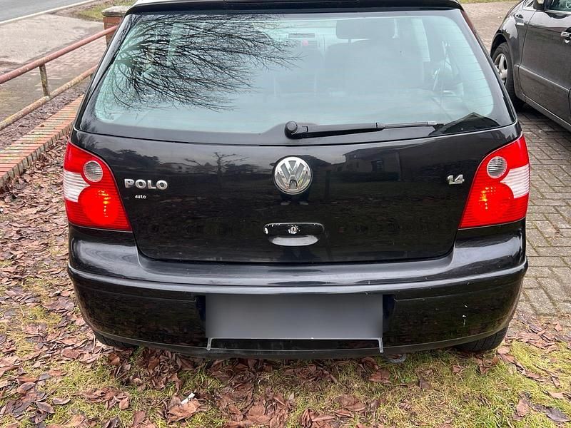 Gebraucht VW Polo 75 PS (55 kW) 2003 Schwarz Kleinwagen