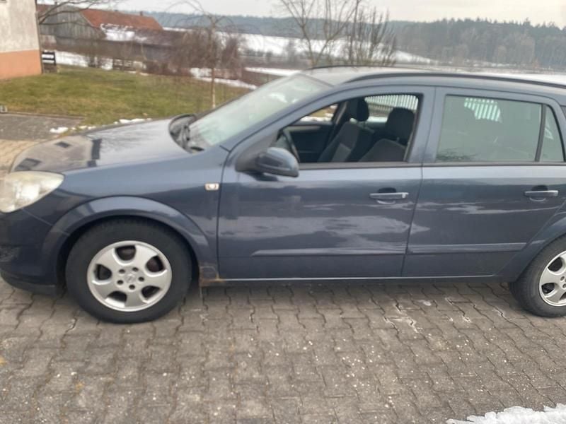 Gebraucht Opel Astra 90 PS (66 kW) 2007 Andere farben Kombi