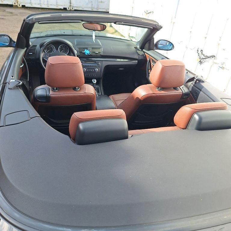 Gebraucht BMW 118 Cabriolet 143 PS (105 kW) 2008 Schwarz Cabrio