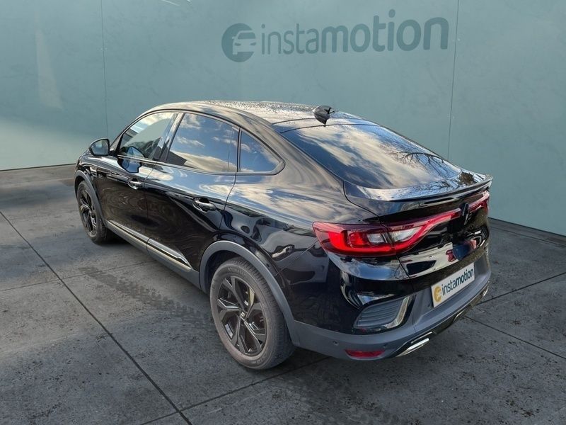 Gebraucht Renault Arkana Engineered 140 PS (102 kW) 2023 Schwarz SUV