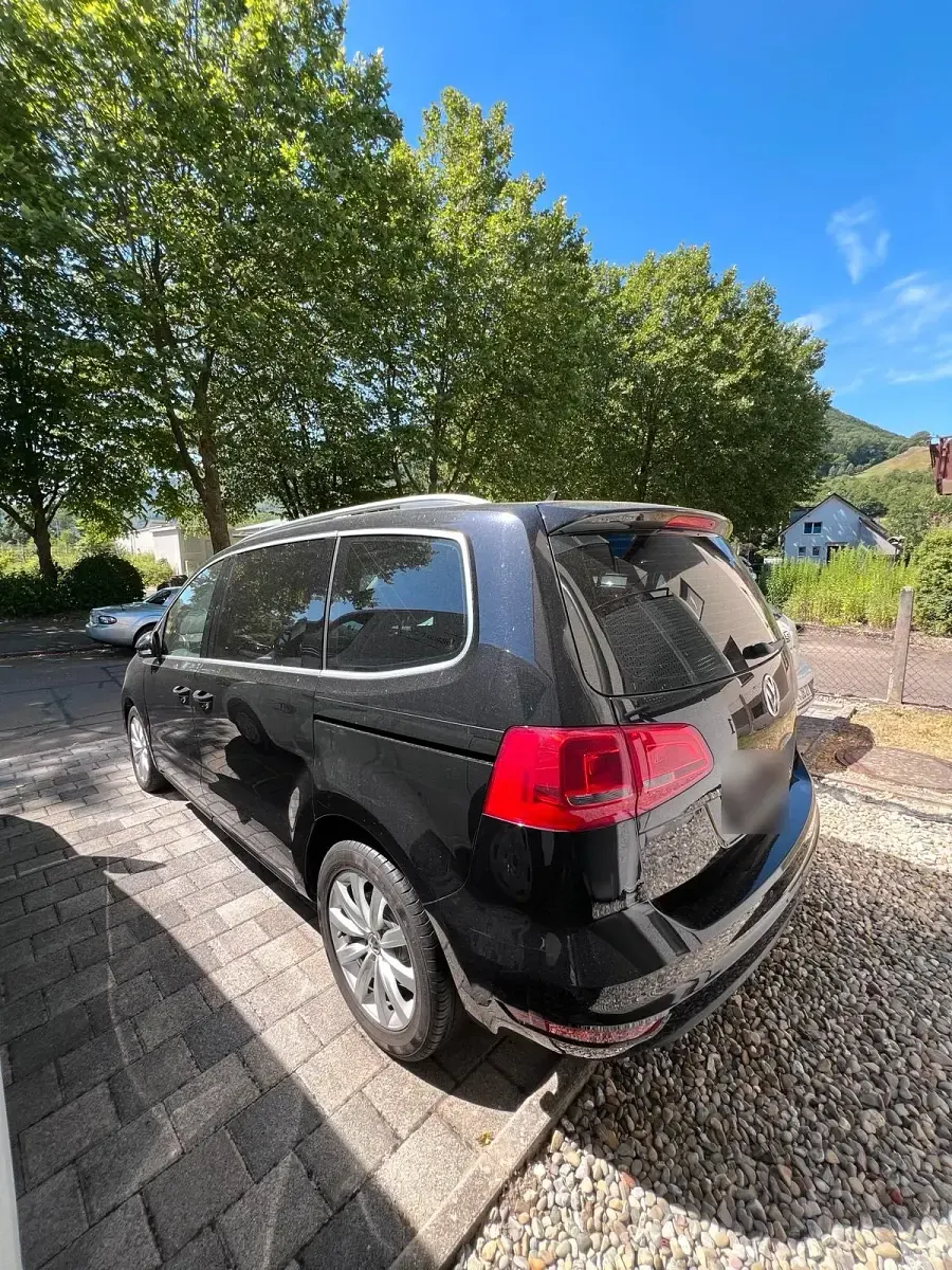 Gebraucht VW Sharan Highline 177 PS (130 kW) 2014 Schwarz Van / Kleinbus