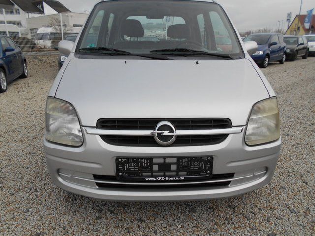 Gebraucht Opel Agila Basis 58 PS (42 kW) 2000 Silber metallic Kleinwagen