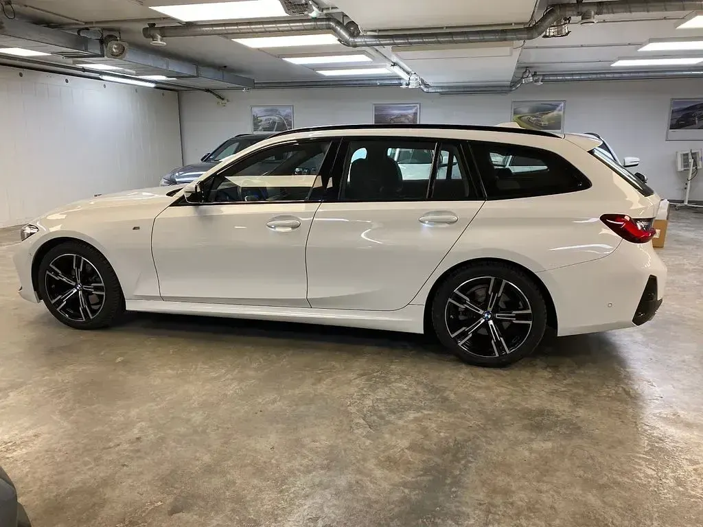 Gebraucht BMW 320 M Sport 184 PS (135 kW) 2023 Weiß Kombi