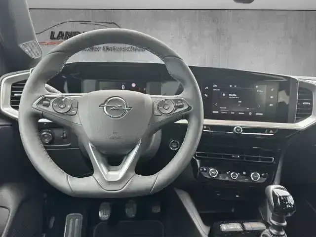 Gebraucht Opel Mokka 136 PS (100 kW) 2024 Karbon schwarz SUV