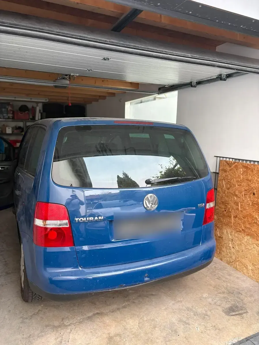 Gebraucht VW Touran 101 PS (74 kW) 2003 Blau Van / Kleinbus