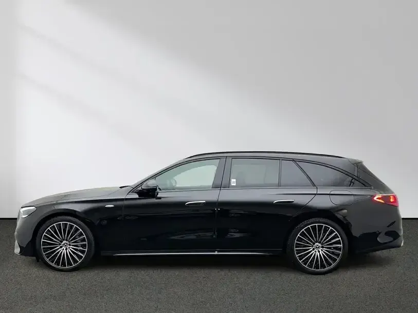 Gebraucht Mercedes E300 Premium 313 PS (230 kW) 2025 Schwarz Limousine