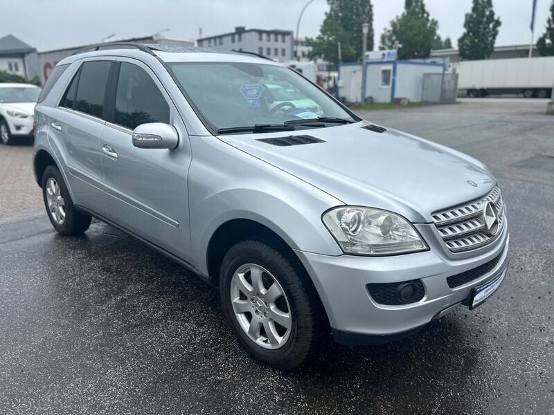 Silber Gebraucht 2006 Mercedes ML280 SUV | 8.250 € (Fairer Preis) - Bild 1/4
