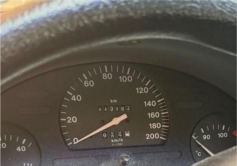 Gebraucht Opel Corsa 45 PS (33 kW) 1997 Rot Kleinwagen