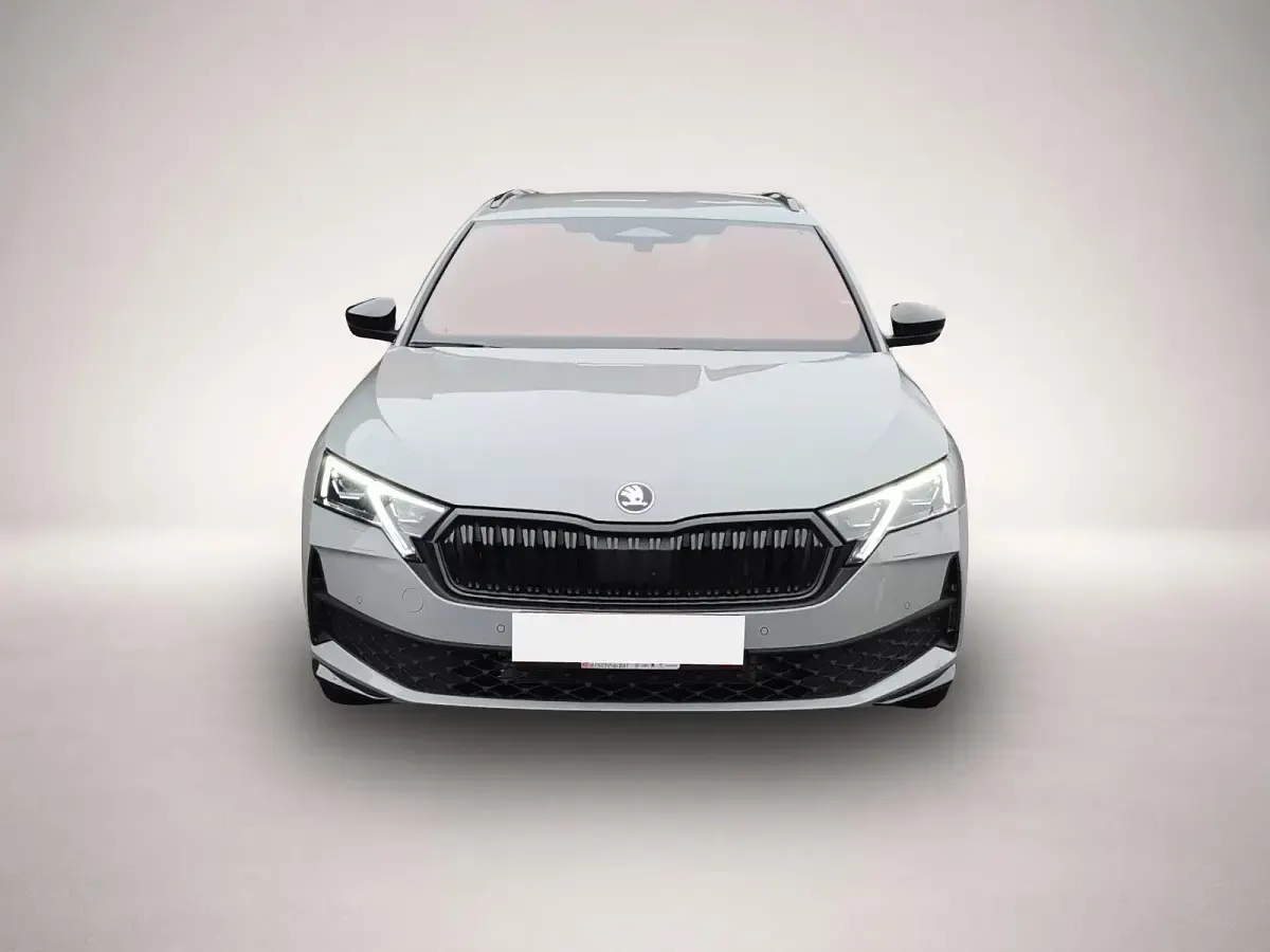 Neu Skoda Octavia SportLine 204 PS (150 kW) 2026 Manufacturer Kombi