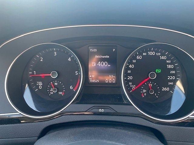 Gebraucht VW Passat Highline 239 PS (175 kW) 2019 Kombi