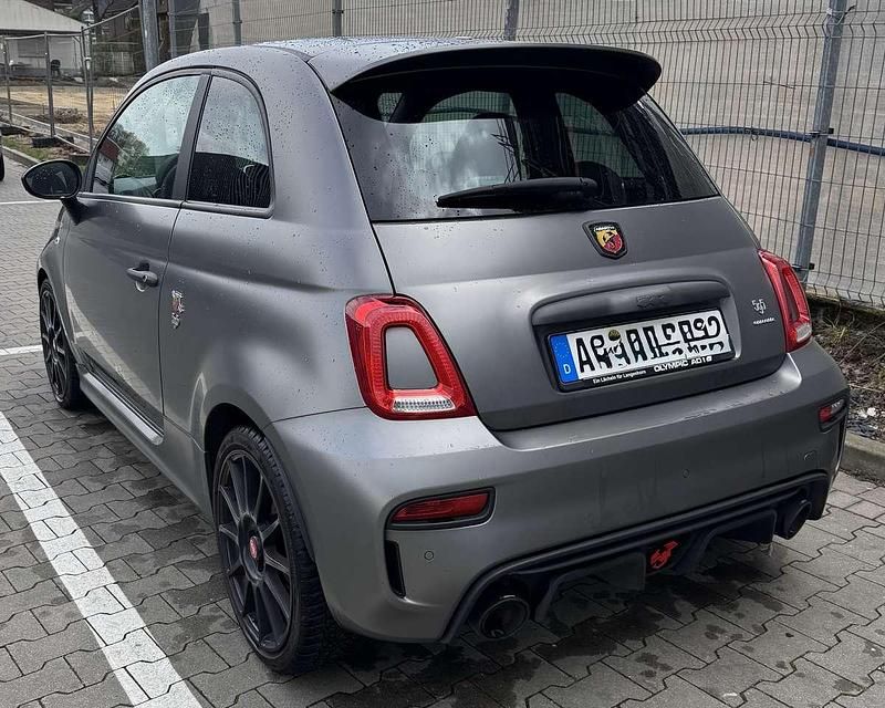 Gebraucht Abarth 595 Esseesse 179 PS (131 kW) 2021 Grau Kleinwagen