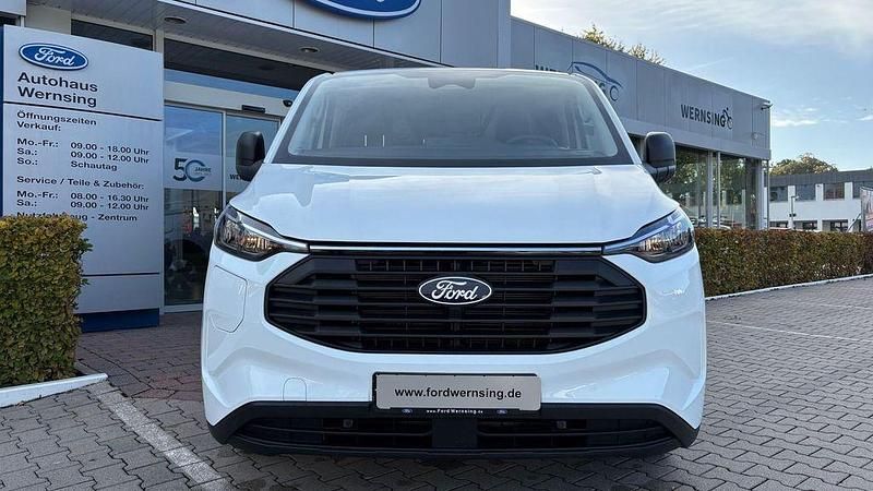 Neu Ford Transit Custom Trend 232 PS (170 kW) 2025 Weiß Van / Kleinbus