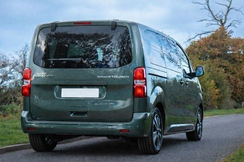 Gebraucht Citroën Spacetourer 177 PS (130 kW) 2025 Grün Van / Kleinbus