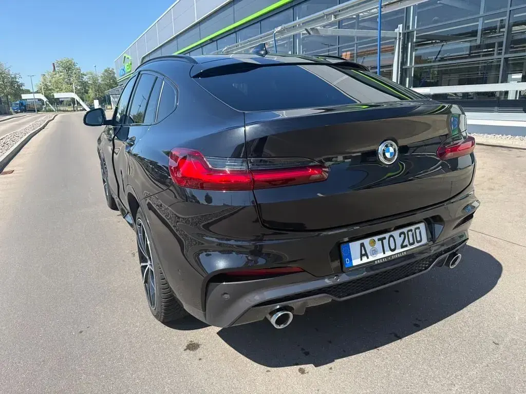 Gebraucht BMW X4 M Sport 265 PS (194 kW) 2020 Schwarz SUV