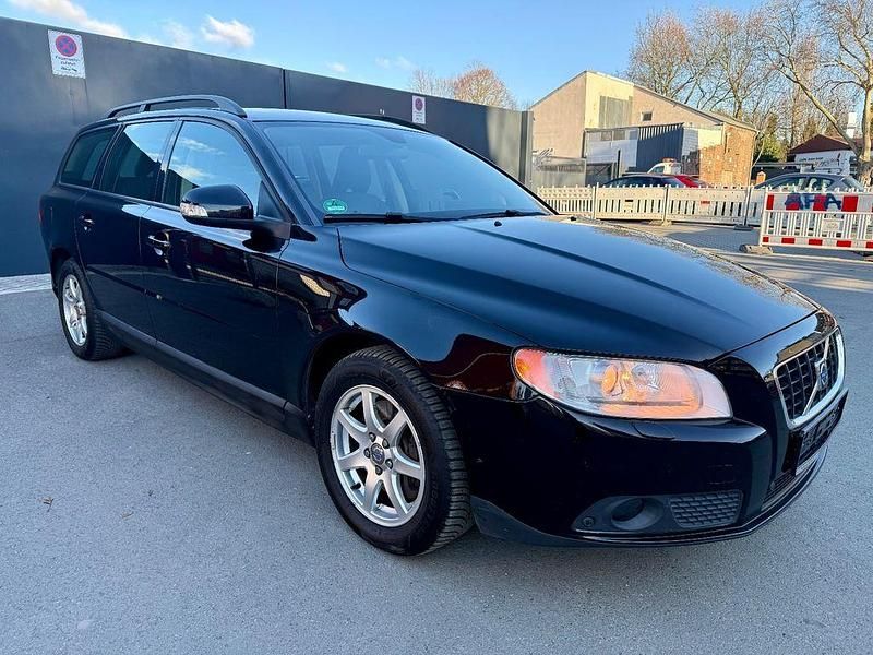 Schwarz Gebraucht 2008 Volvo V70 Kinetic Kombi | 3.900 € (Guter Preis) - Bild 1/4