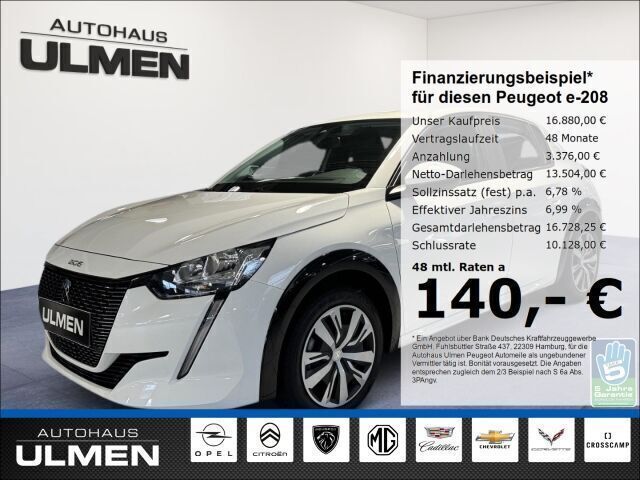 Weiss Gebraucht 2021 Peugeot e-208 Active Kleinwagen | 16.880 € (Fairer Preis) - Bild 1/4
