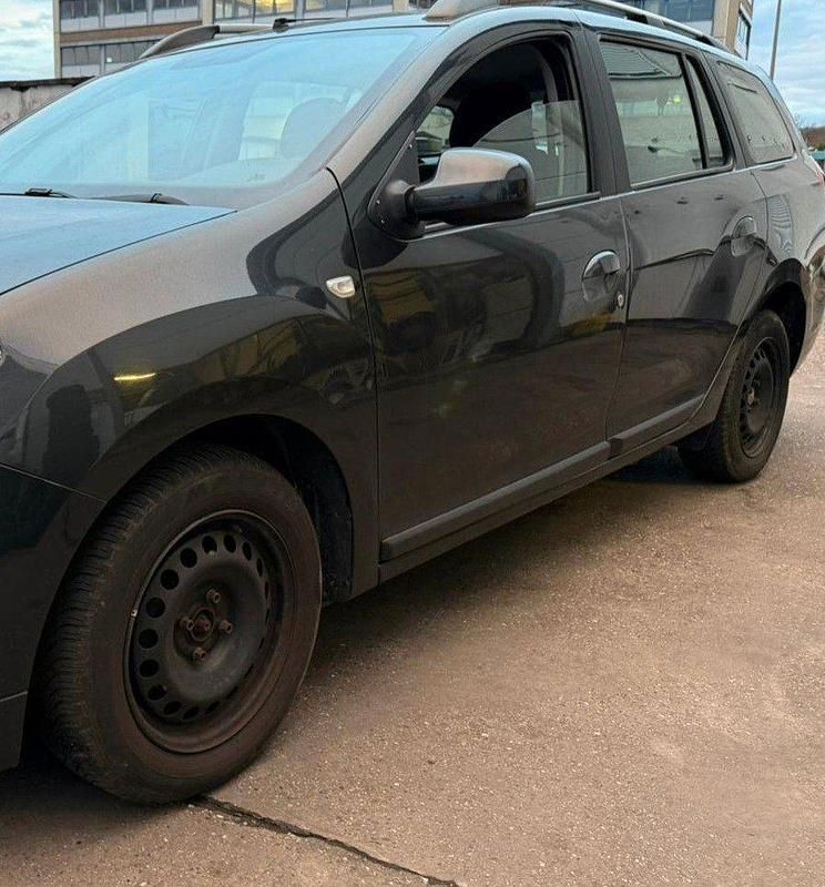Gebraucht Dacia Logan MCV 90 PS (66 kW) 2018 Schwarz Kombi