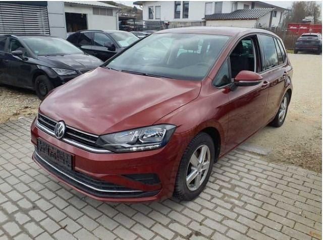 Gebraucht VW Golf VII United 131 PS (96 kW) 2020 Rot Van / Kleinbus