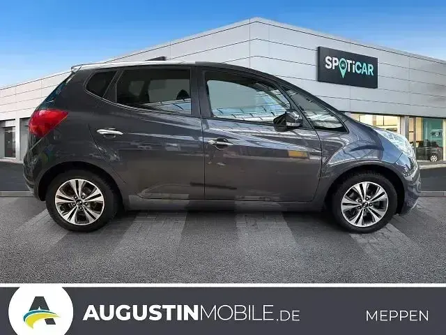 Gebraucht Kia Venga 125 PS (91 kW) 2016 Grau Kleinwagen