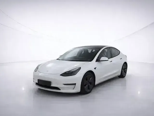 Gebraucht Tesla Model 3 366 kW (498 PS) 2022 Weiss Limousine