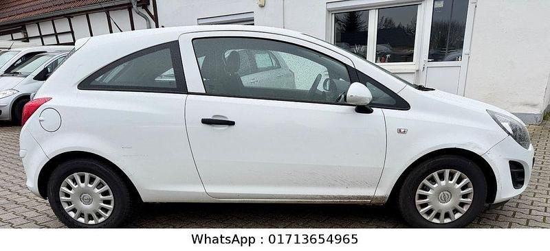 Gebraucht Opel Corsa 69 PS (50 kW) 2014 Weiß Kleinwagen