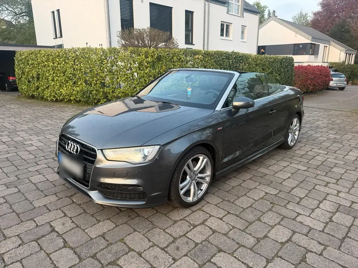 Gebraucht Audi A3 Cabriolet S-Line 179 PS (131 kW) 2014 Grau Cabrio