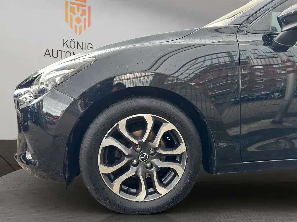 Gebraucht Mazda 2 Kizoku 90 PS (66 kW) 2018 Schwarz Limousine