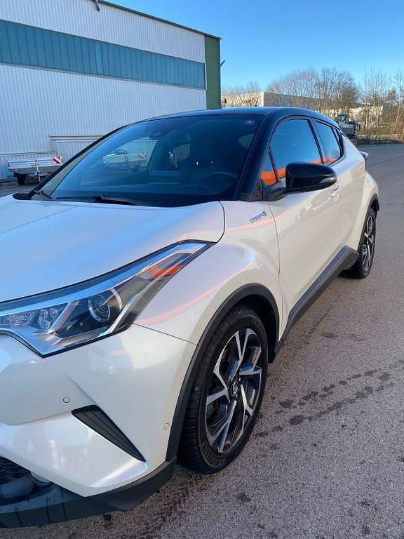 Gebraucht Toyota C-HR Style 122 PS (89 kW) 2017 Weiß SUV