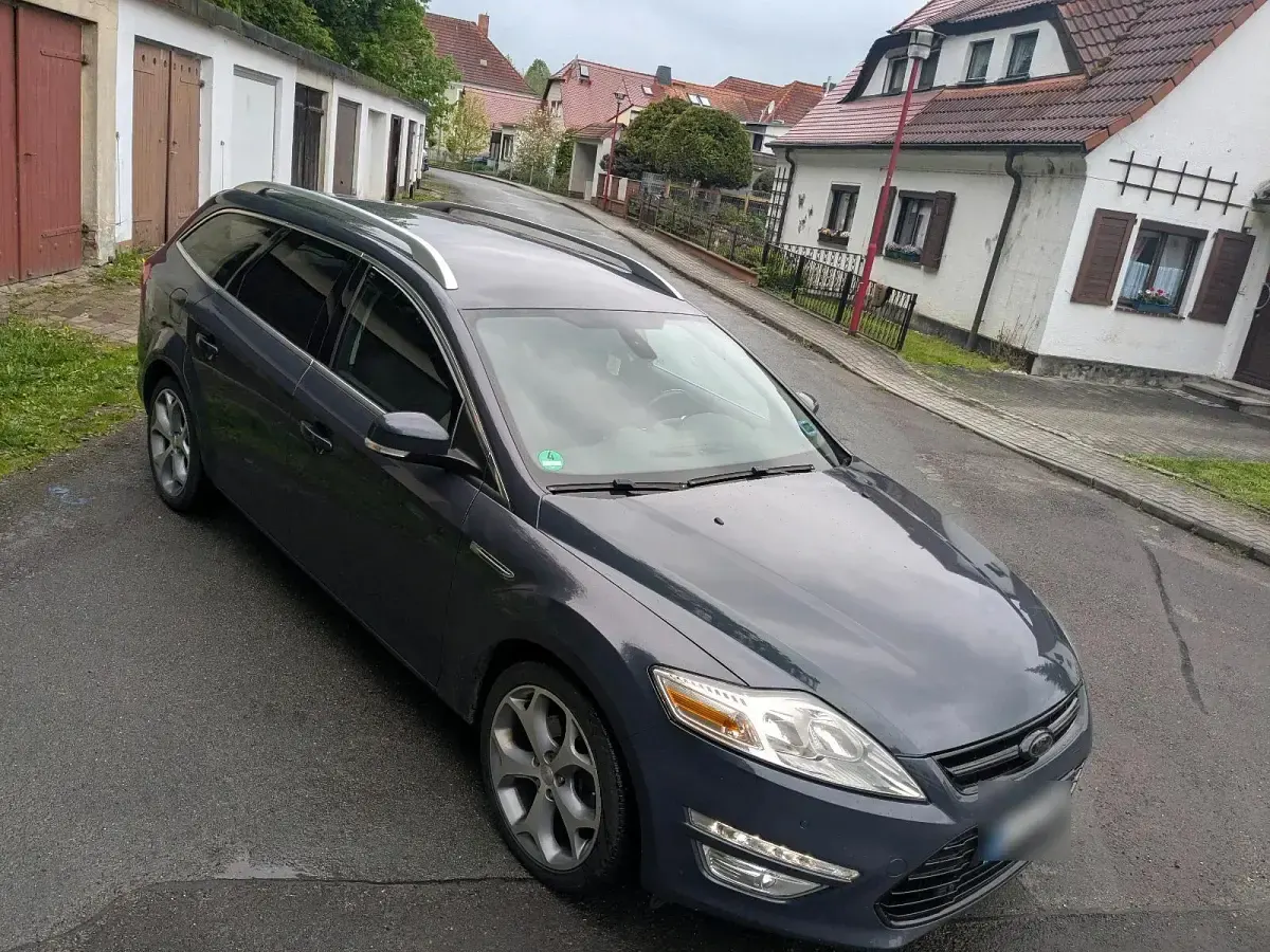 Gebraucht Ford Mondeo 200 PS (147 kW) 2011 Andere farben Kombi