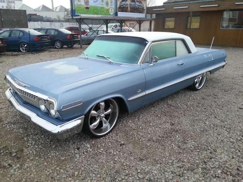 Gebraucht Chevrolet Impala 299 PS (219 kW) 1963 Blau Limousine