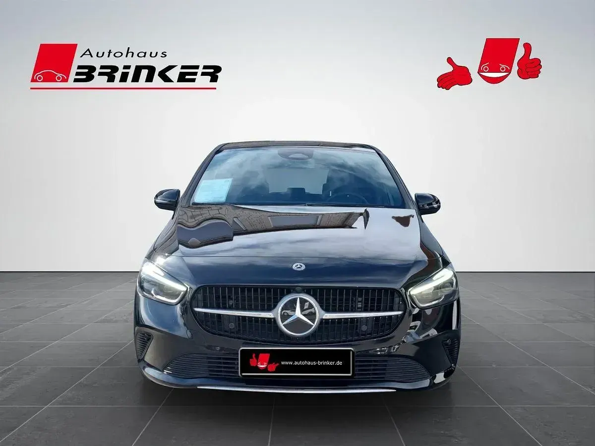 Gebraucht Mercedes B200 Progressive 163 PS (119 kW) 2024 Nachtschwarz  unilack Kleinwagen