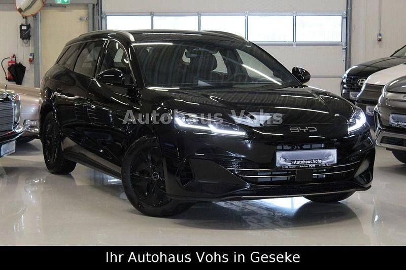 Neu BYD Seal Boost 184 PS (135 kW) 2025 Schwarz Limousine