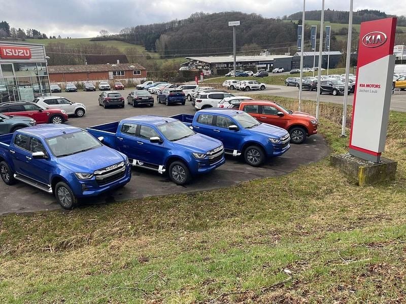 Neu Isuzu D-Max 163 PS (119 kW) 2025 Other Van / Kleinbus