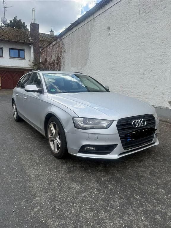 Second-hand Audi A4 Ambition 143 CP (105 kW) 2013 Argintiu Break