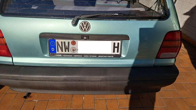 Gebraucht VW Polo 45 PS (33 kW) 1992 Mint metalic Kombi