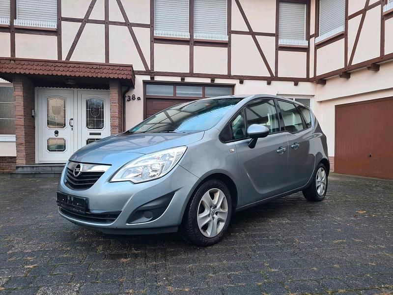 Grau Gebraucht 2010 Opel Meriva Van / Kleinbus | 1.550 € (Superpreis) - Bild 1/4