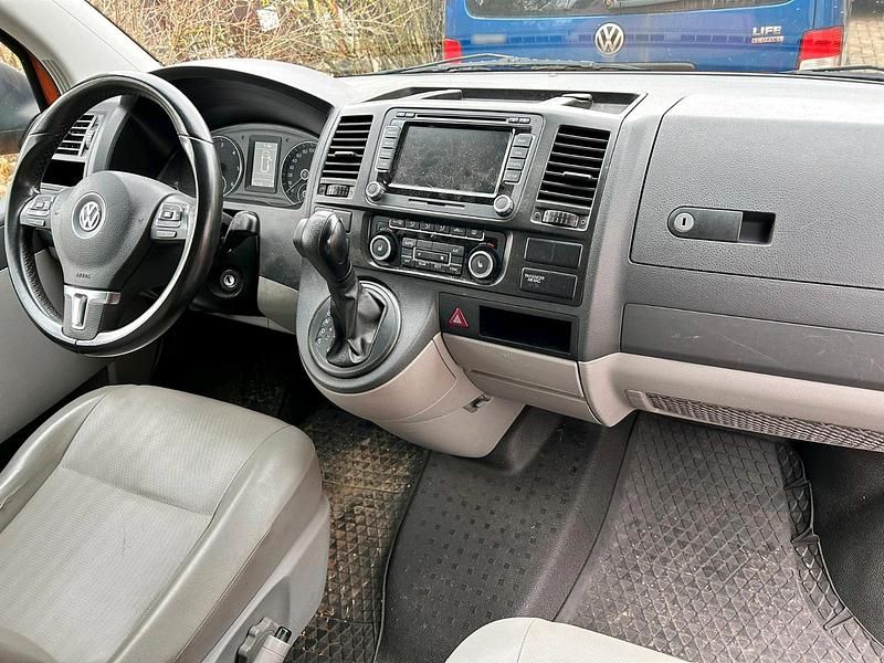 Gebraucht VW T5 179 PS (131 kW) 2012 Orange Van