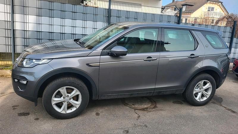 Gebraucht Land Rover Discovery Sport 150 PS (110 kW) 2016 Grau SUV