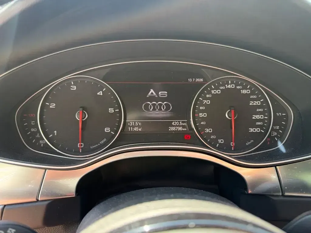Gebraucht Audi A6 Ambiente 177 PS (130 kW) 2013 Weiß Kombi