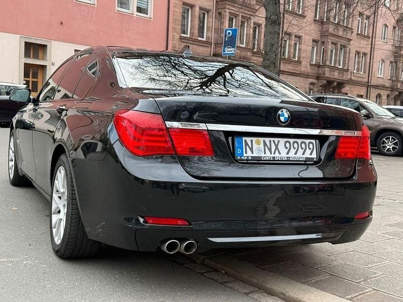 Gebraucht BMW 730 Shadowline 245 PS (180 kW) 2009 Schwarz Limousine