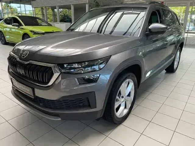 Gebraucht Skoda Kodiaq Tour 150 PS (110 kW) 2022 Graphitegrau metallic SUV