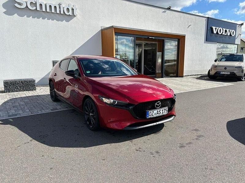 Gebraucht Mazda 3 140 PS (102 kW) 2025 Rot Limousine