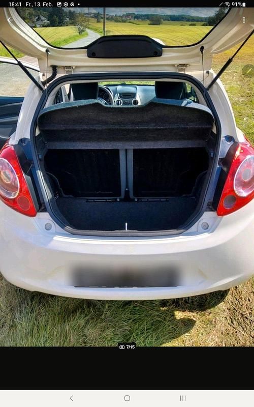 Gebraucht Ford Ka 69 PS (50 kW) 2011 Weiß Kleinwagen