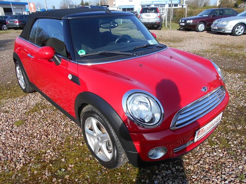 Gebraucht Mini Cooper Cabriolet 120 PS (88 kW) 2009 Rot Cabrio