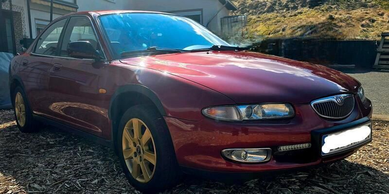 Rot Gebraucht 1997 Mazda Xedos Limousine | 800 € - Bild 1/4