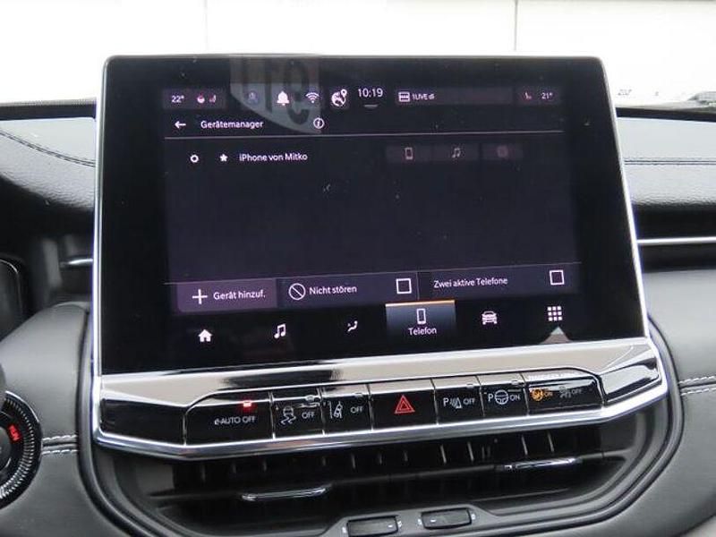 Gebraucht Jeep Compass 131 PS (96 kW) 2024 Schwarz SUV