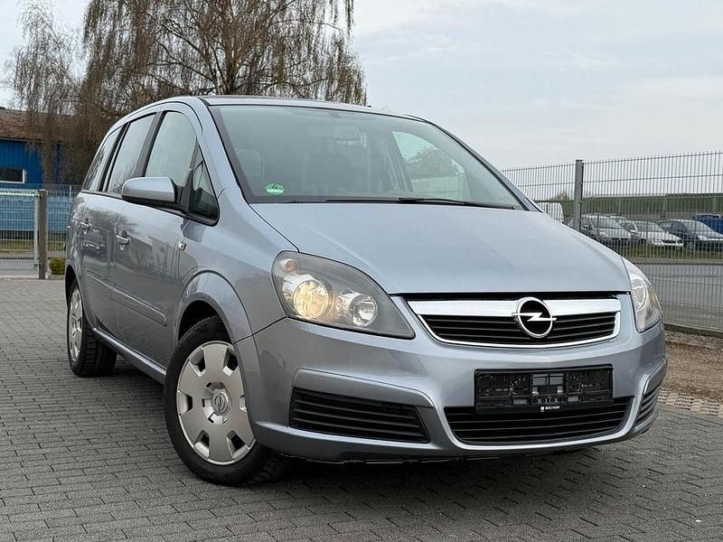 Gebraucht Opel Zafira Edition+ 101 PS (74 kW) 2006 Silber Van / Kleinbus