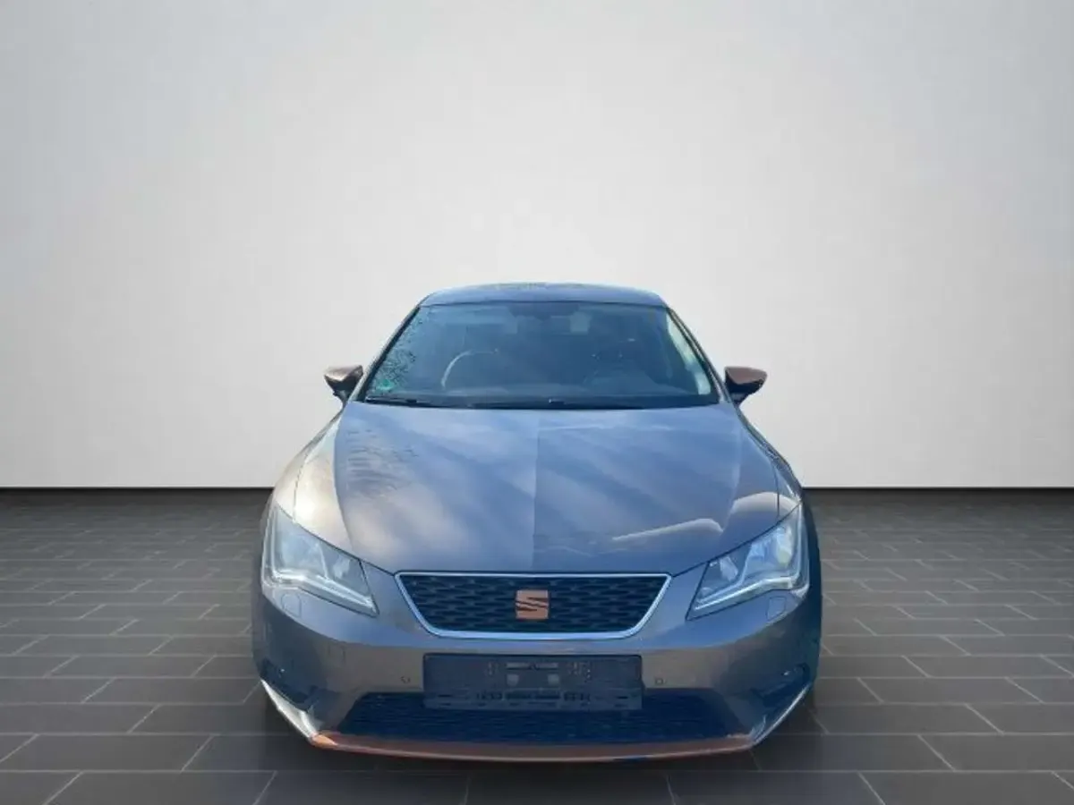 Second-hand Seat Leon Style 110 CP (80 kW) 2015 Gri Hatchback